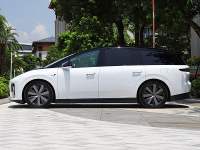 Li i8 Фото №7